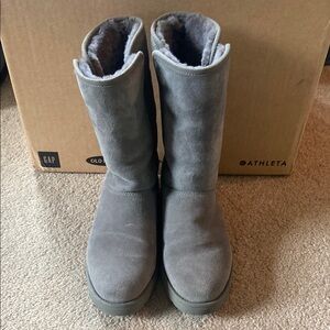 Ugg Shoes Women's Amie Classic Suede Sheepskin Winter Low Wedge Boots